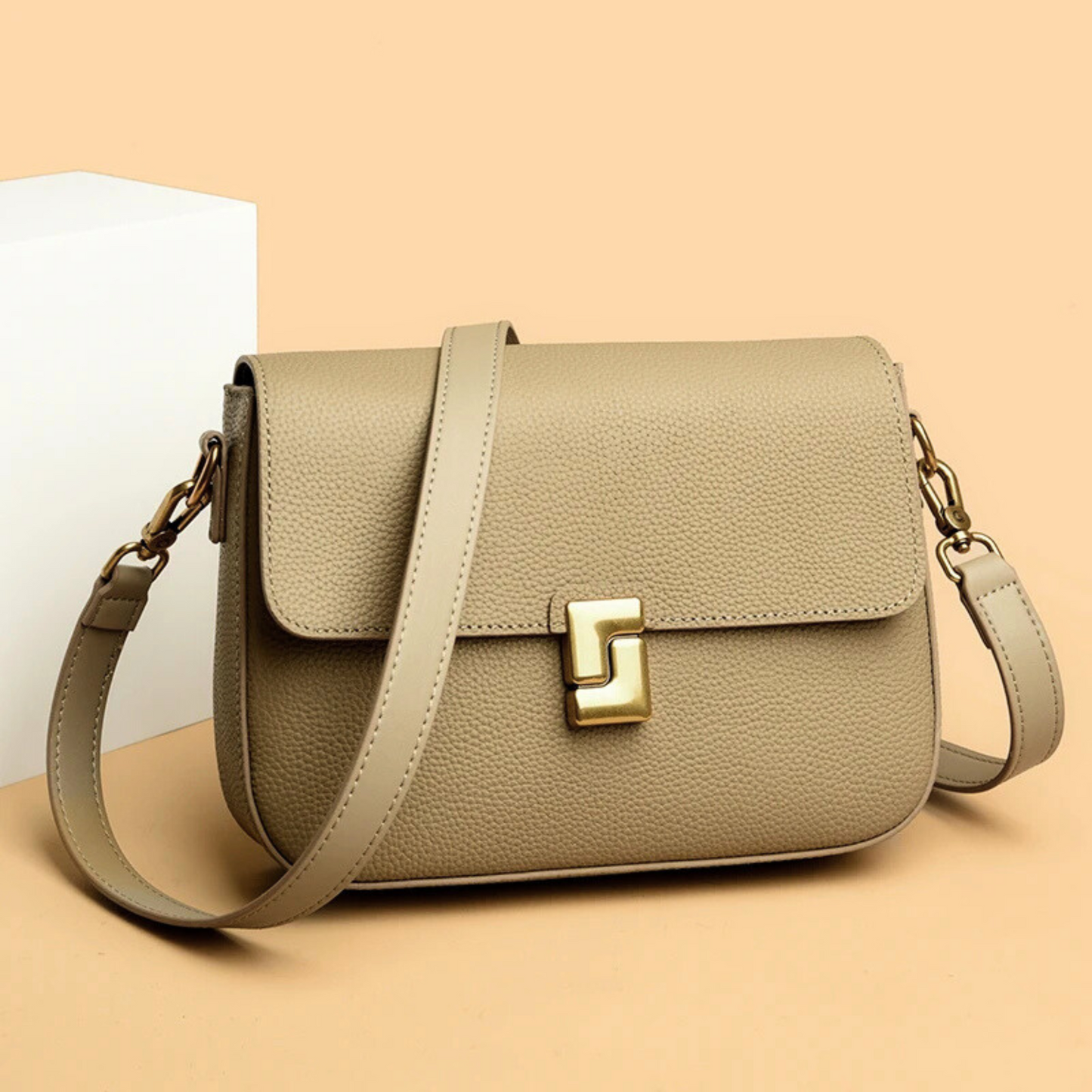 LAVETTA — Crossbody Elegance