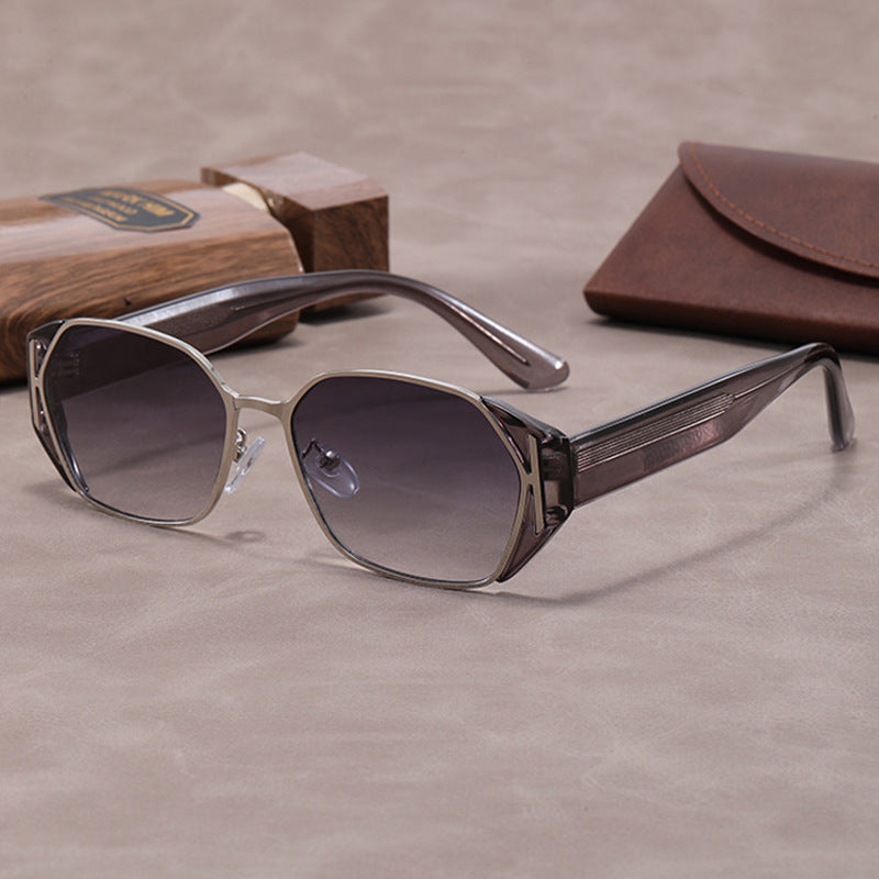 CALISTO — Vintage Shades