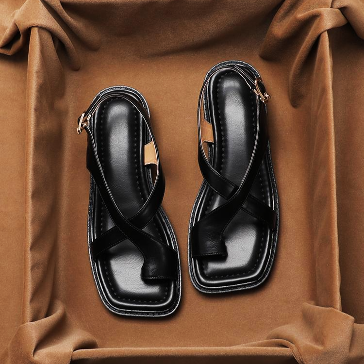 CERANO — Strapped Sandals