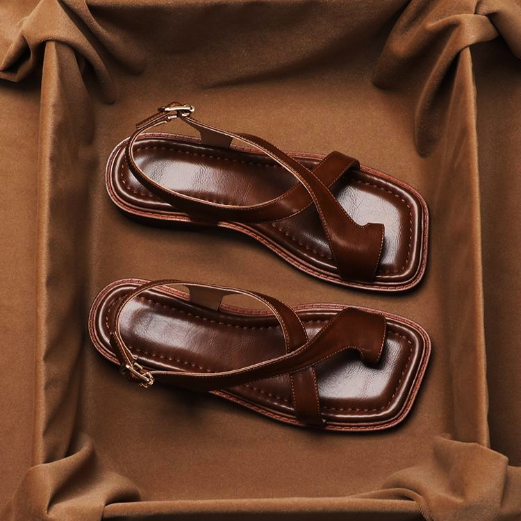 CERANO — Strapped Sandals