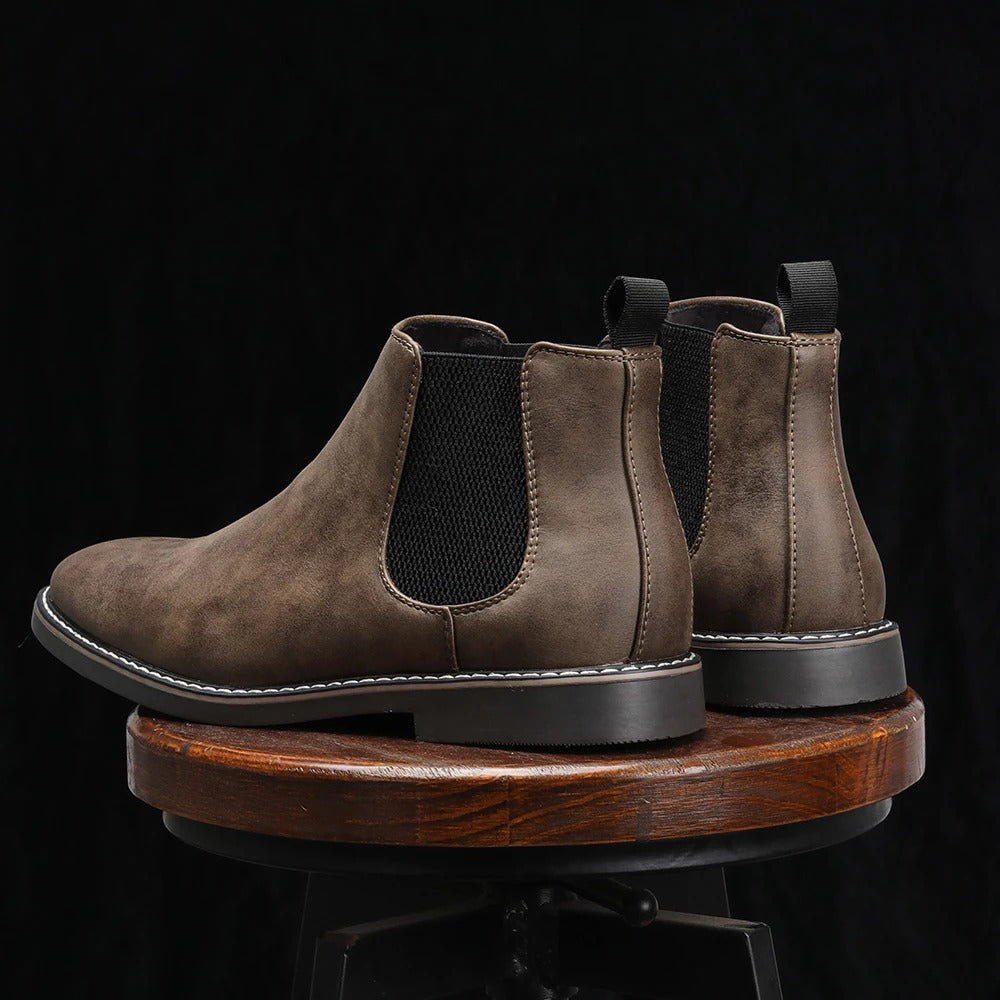 CALDERWOOD — Chelsea Boots