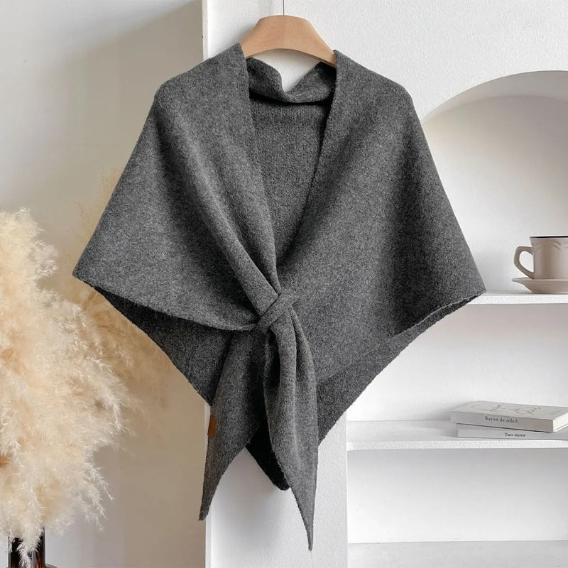 LAVIANA — Knotted Elegance Shawl