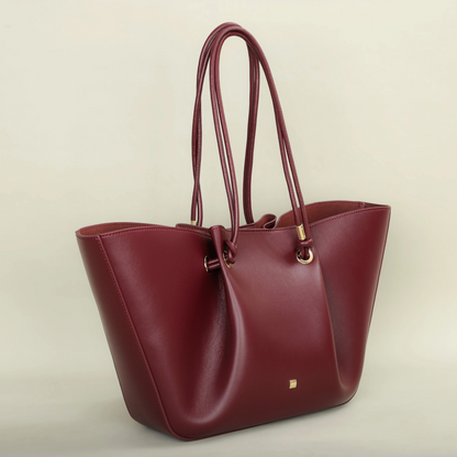 AURELIA — Signature Tote