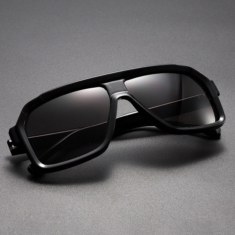 VINTARA — Retro Sunglasses