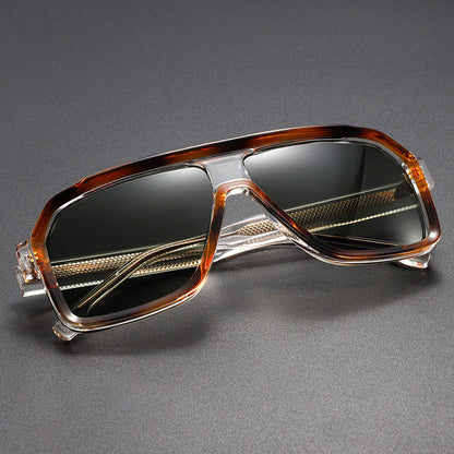 VINTARA — Retro Sunglasses
