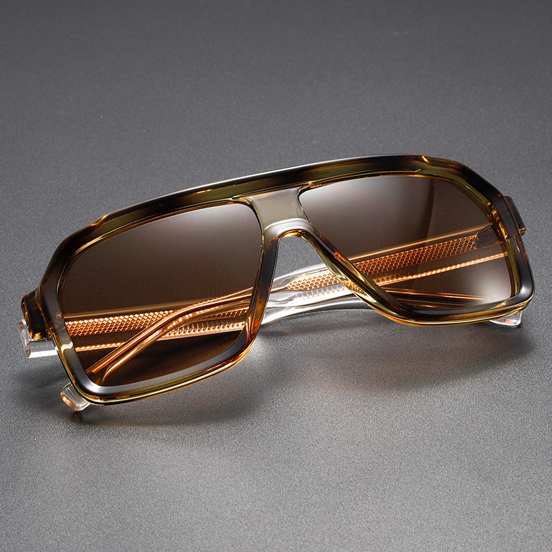 VINTARA — Retro Sunglasses